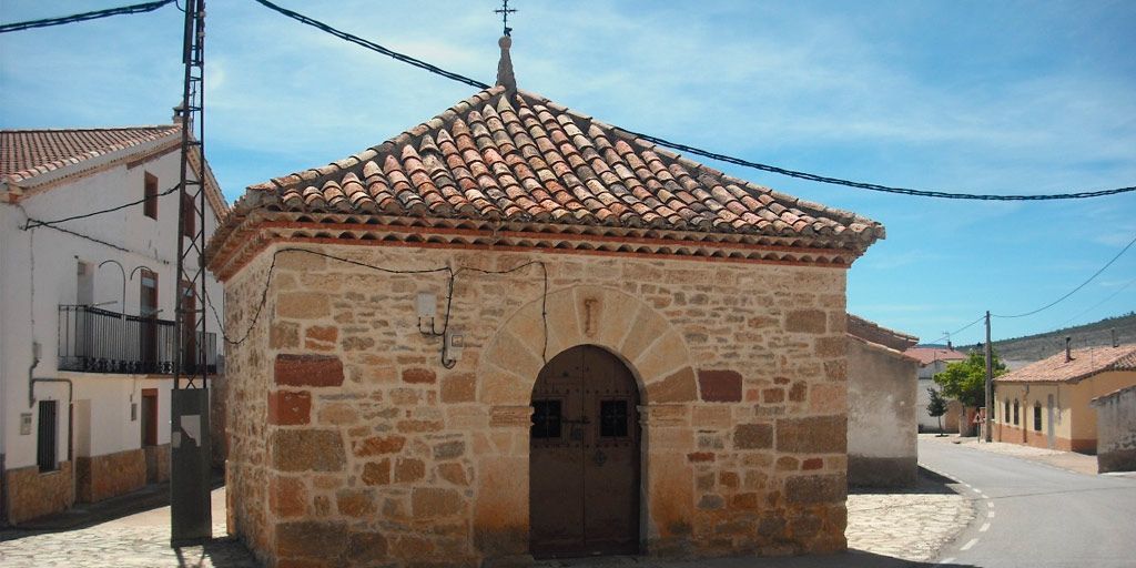ermita del pilar austanate