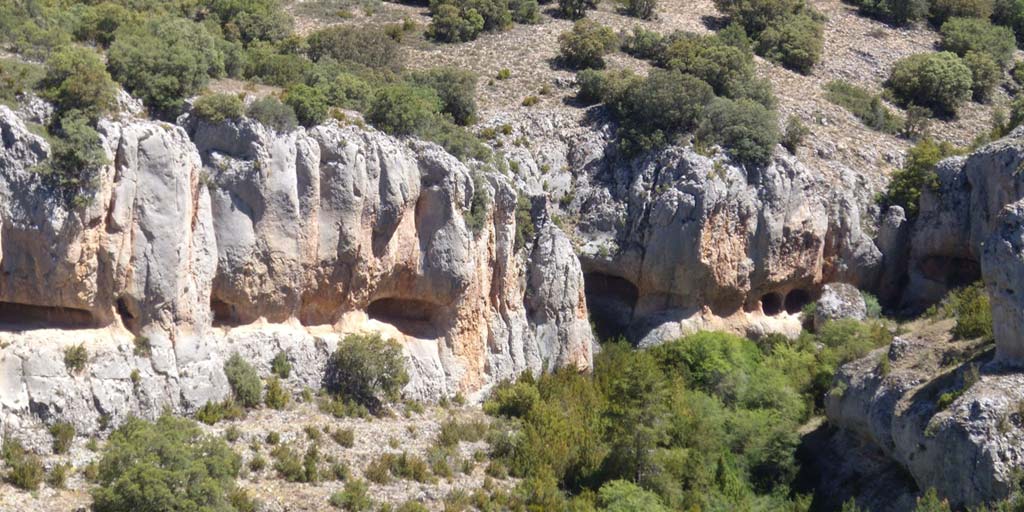 cuevas hornosiegos piqueras